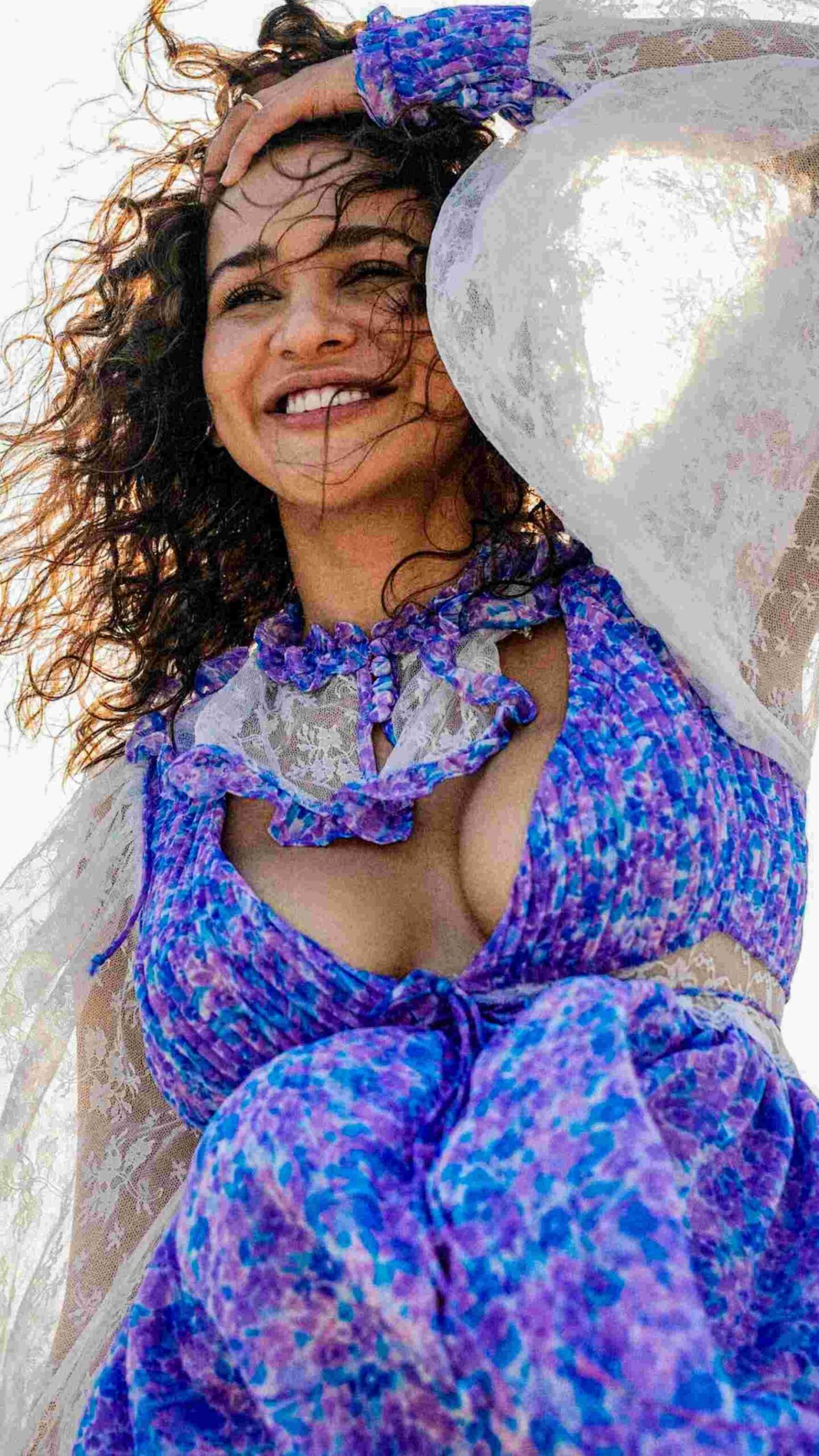 Aisha Sharma cleavage 