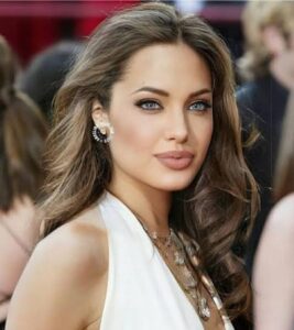 Angelina Jolie Wiki, Height, Weight, Age, Affairs, Measurements, Biography & More