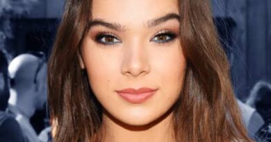 Hailee Steinfeld net worth 2023: Know Hailee Steinfeld Biography, Age, Net worth and more!