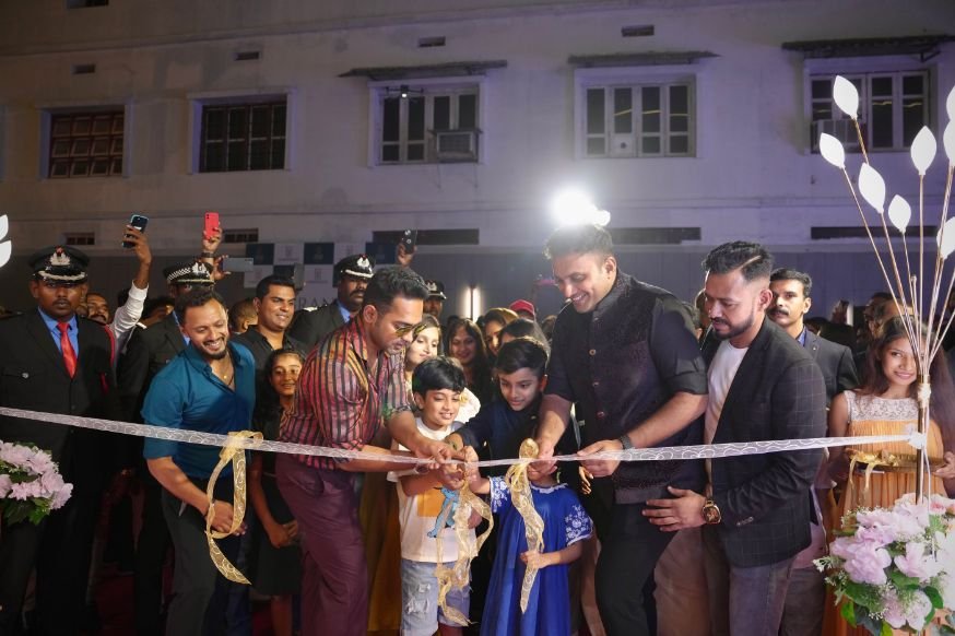 Glitz and Flavour Union: Asif Ali Officially Launches Grand Entree's Newest Venture in Kottayam

